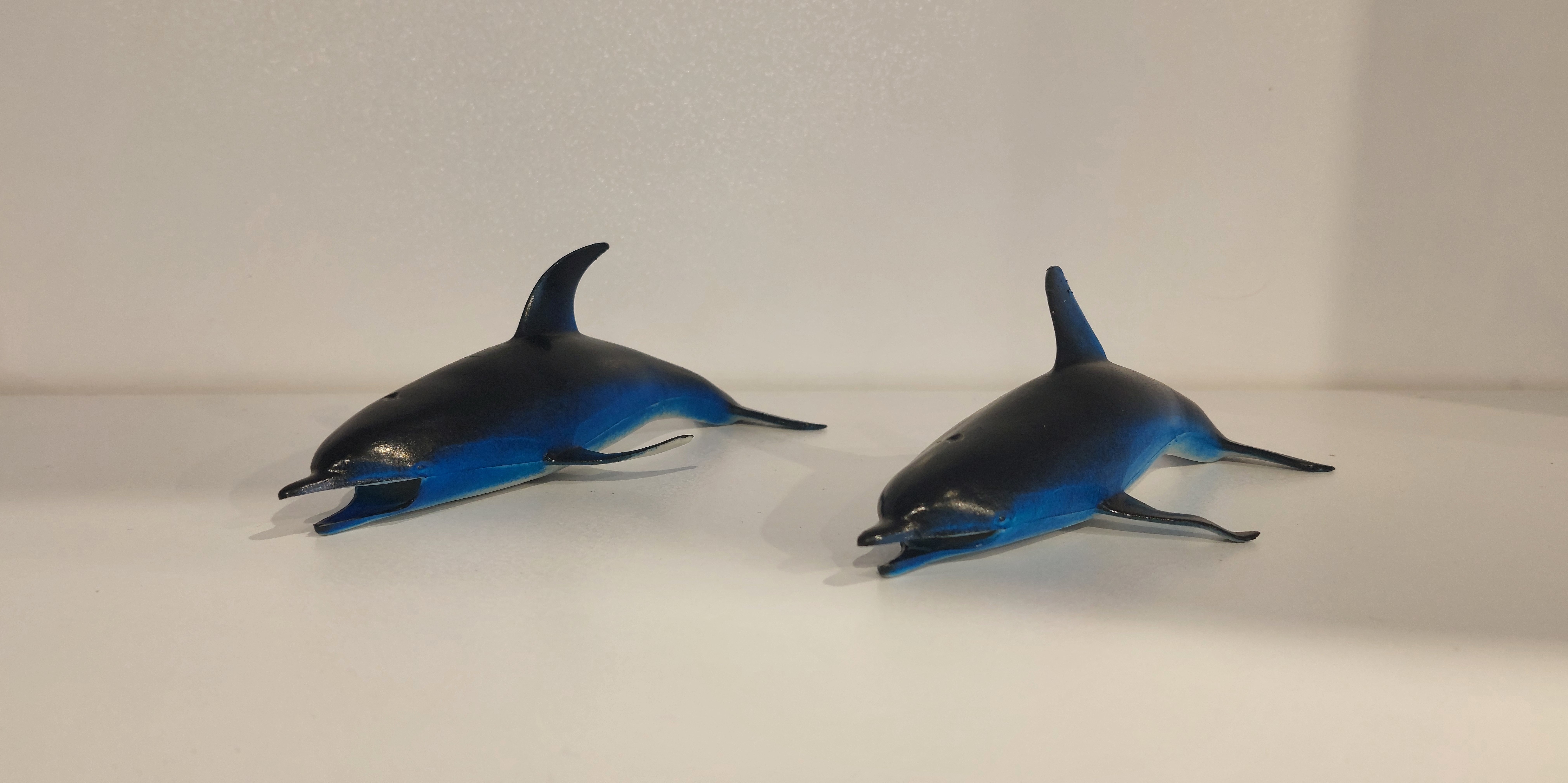فیگور-دلفین-کوچک-آبی--مشکی-(-بدون-صدا-)
