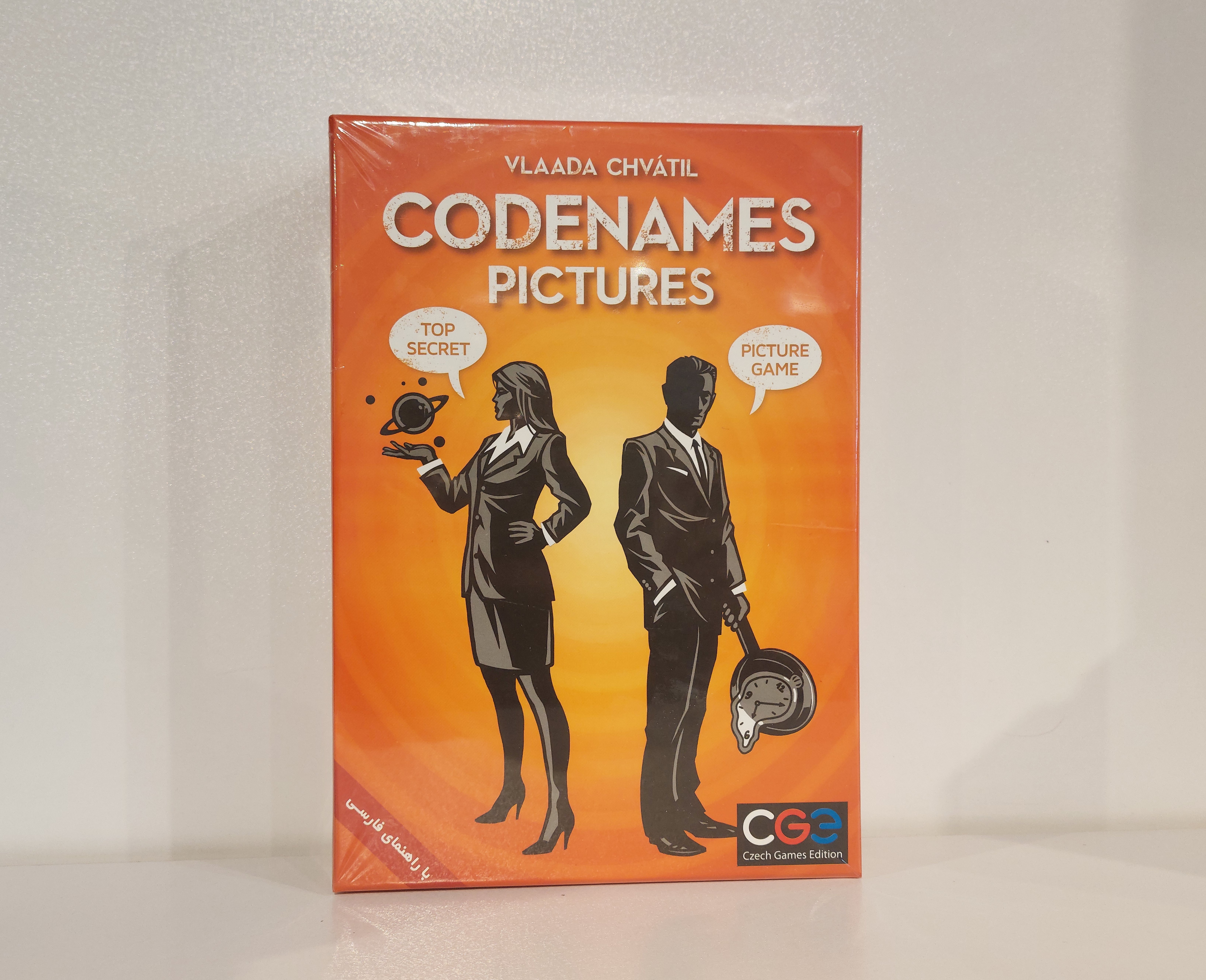 برد گیم کد نیمز CODENAMES تصاویر